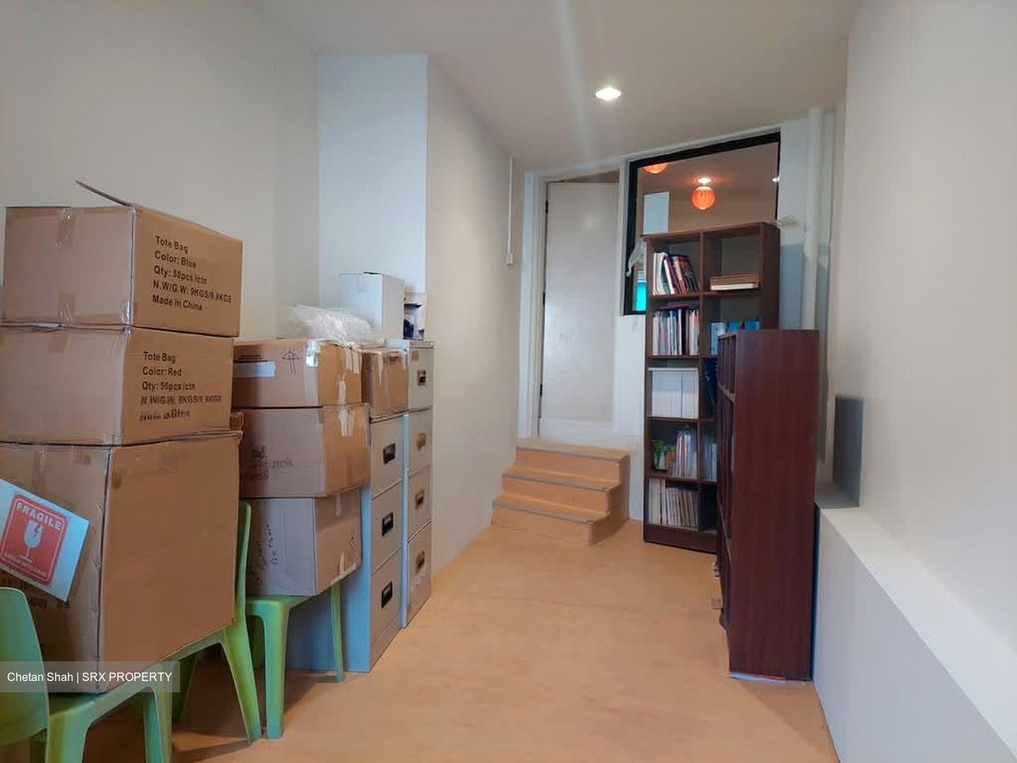 Jalan Besar (D8), Office #547230031